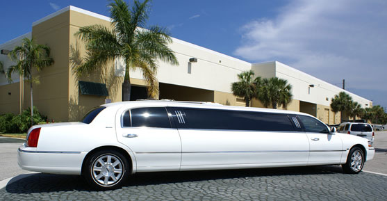 St Augustine White Lincoln Limo 
